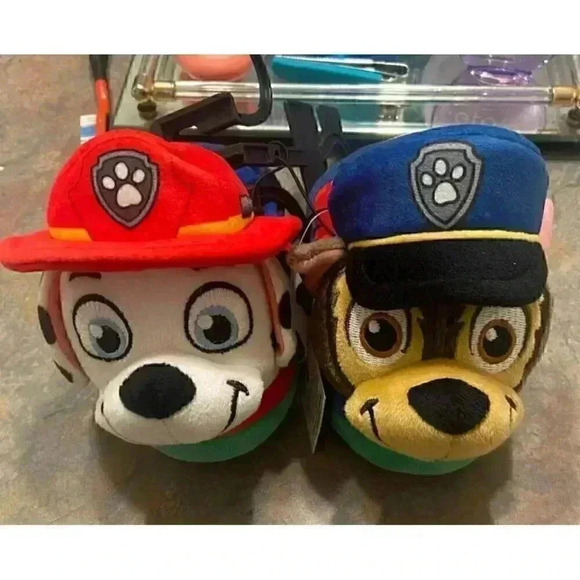 Paw Patrol Slippers NEW ( 5/6) - Picture 3 of 4